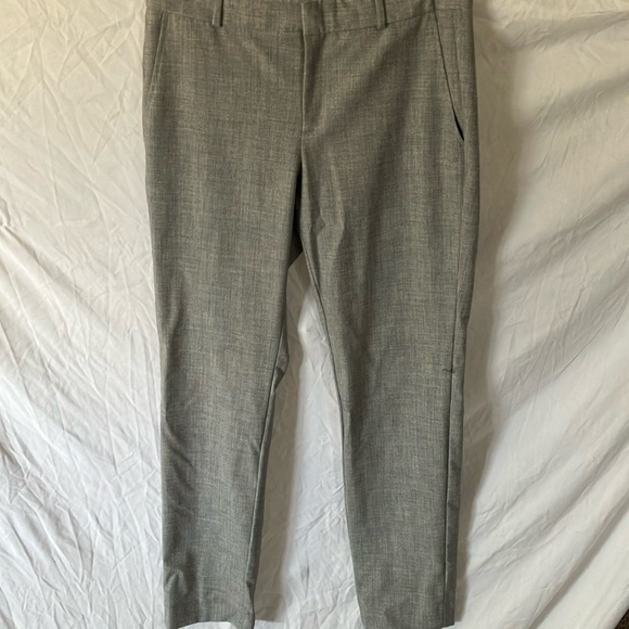 Banana Republic: Gray Ryan Curvy Fit Straight Leg- 2 - Picture 1 of 16